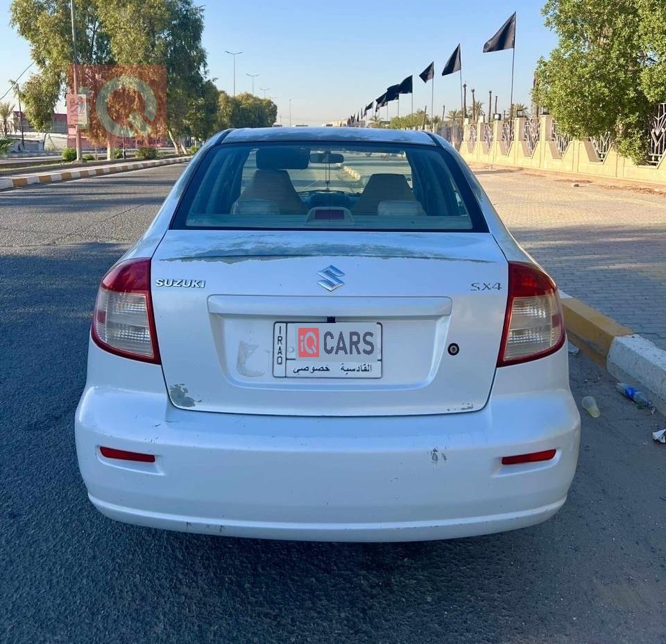 سوزوكي SX4